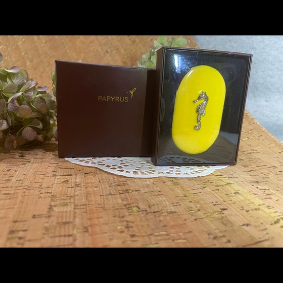 Compact mirror by Papyrus - Picture 7 of 8